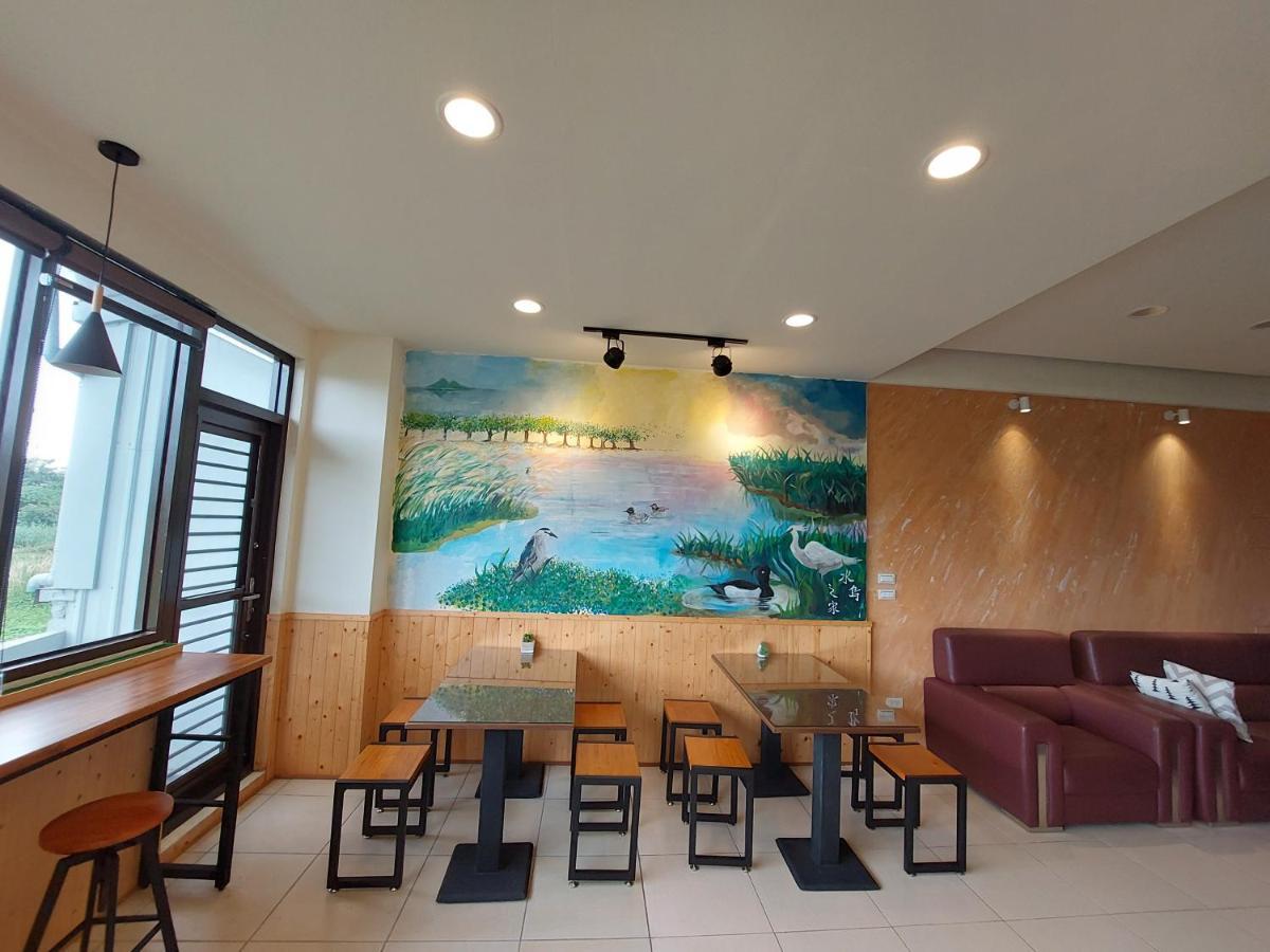 Water Bird Family Apartment Toucheng Bagian luar foto