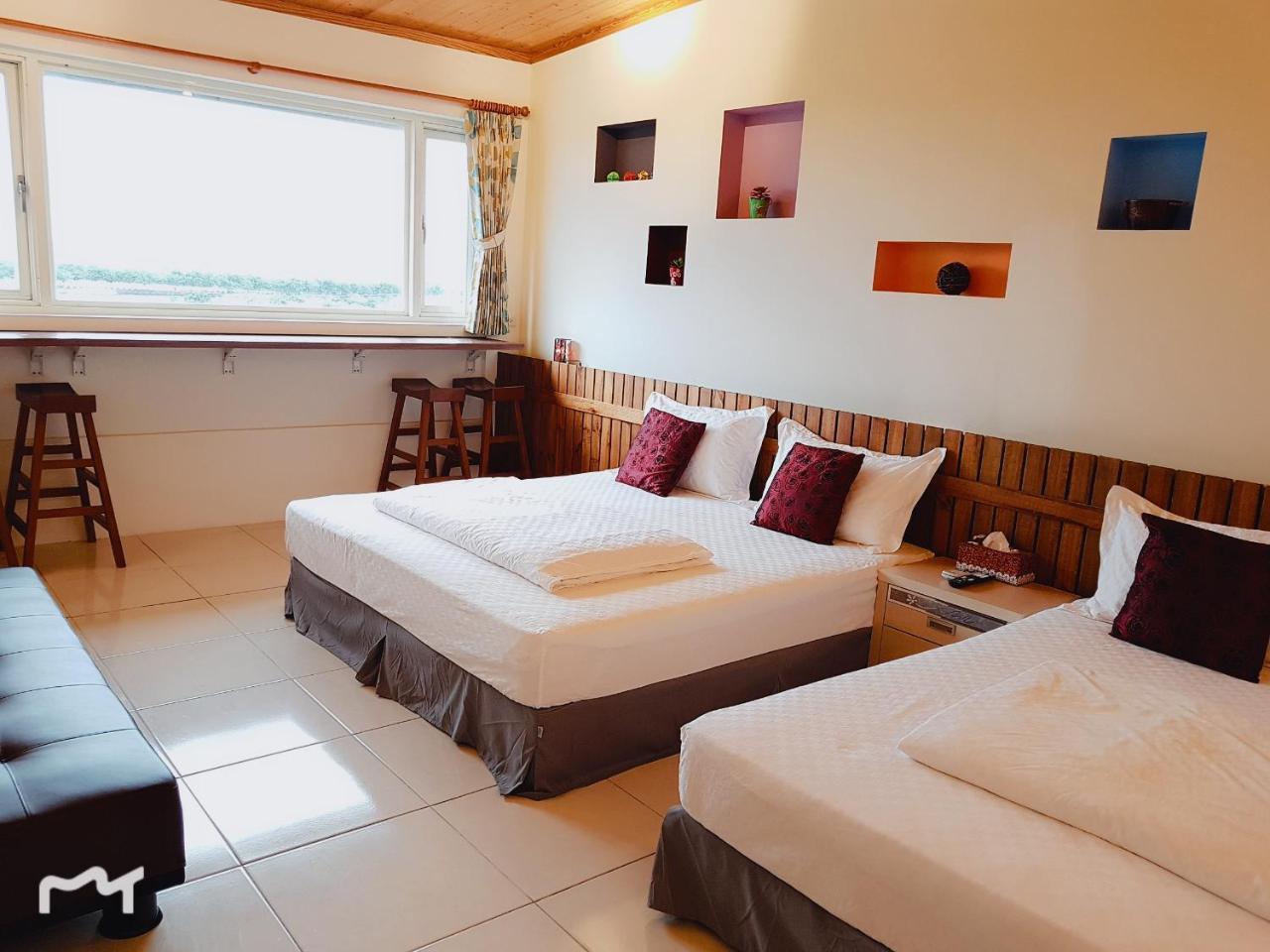 Water Bird Family Apartment Toucheng Bagian luar foto
