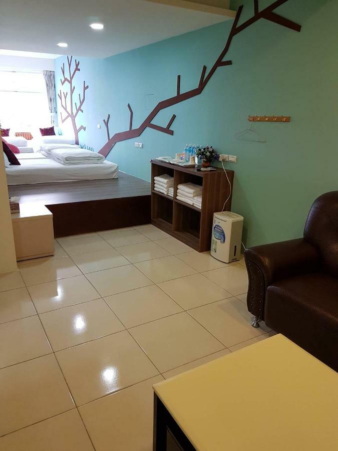 Water Bird Family Apartment Toucheng Bagian luar foto
